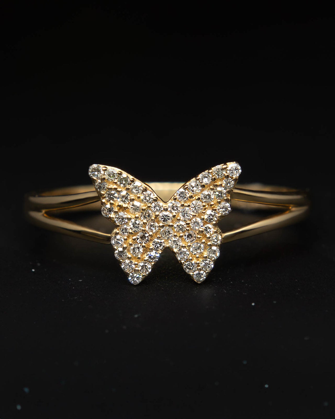 Diamond Butterfly Ring in Yellow Gold