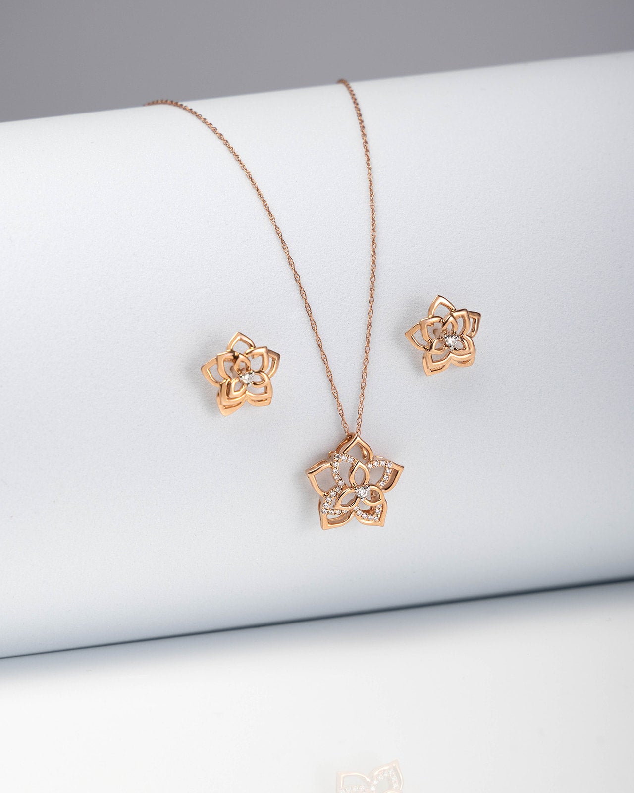 Flower Stud Diamond Earrings in Rose Gold