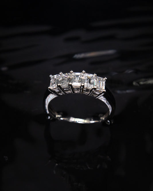 5 Baguette Diamond Ring in White Gold