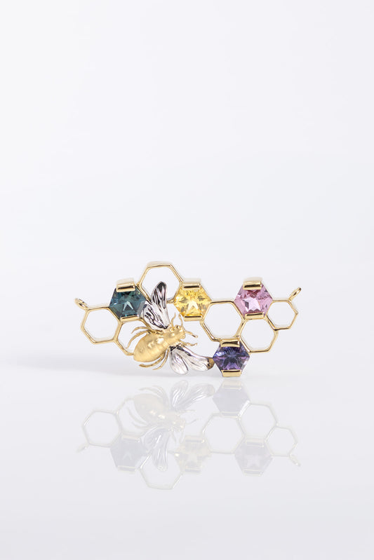 Honeycomb Sapphire Pendant in Yellow Gold