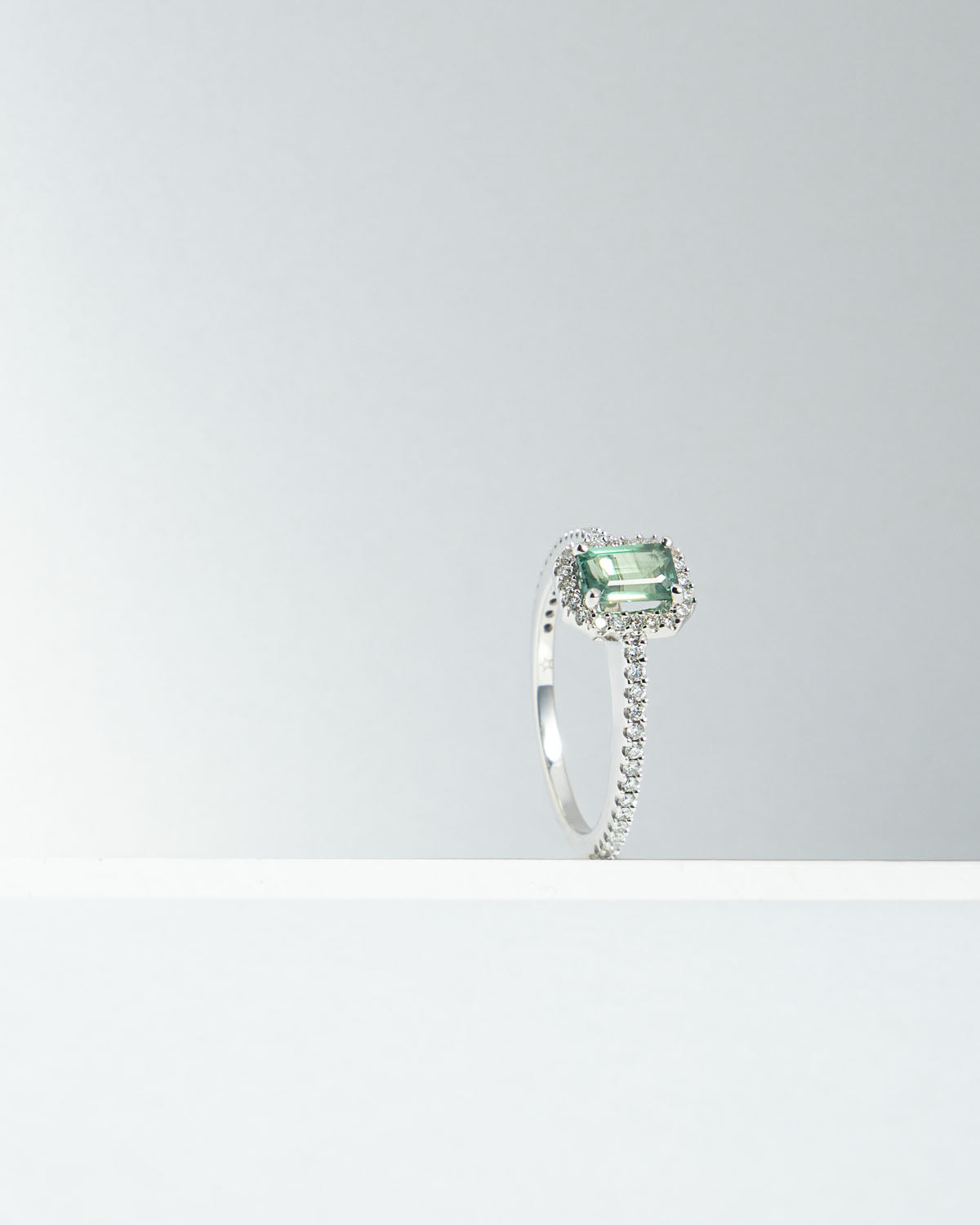 Alexandrite and Diamond Ring in 14 karat White Gold