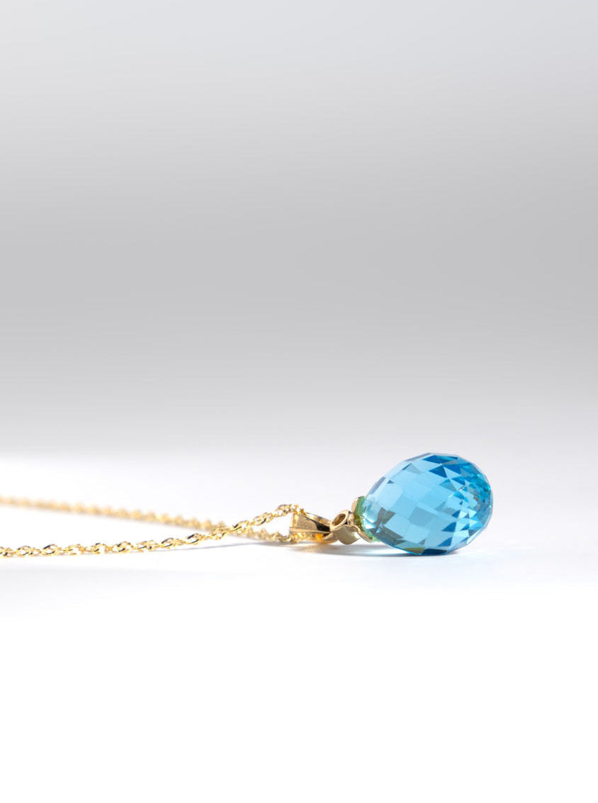 Tear Drop Blue Topaz & Diamond Pendant in Yellow Gold
