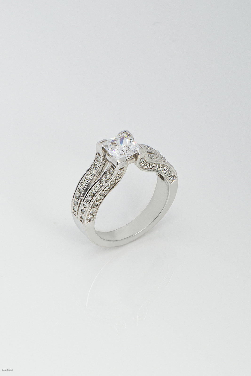 The Lift Diamond Ring (semi-mount) in White Gold