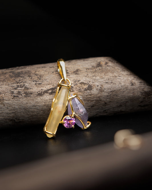 Sapphire Crystals & Cut Sapphire Multi Color Pendant in Yellow Gold - Version 2
